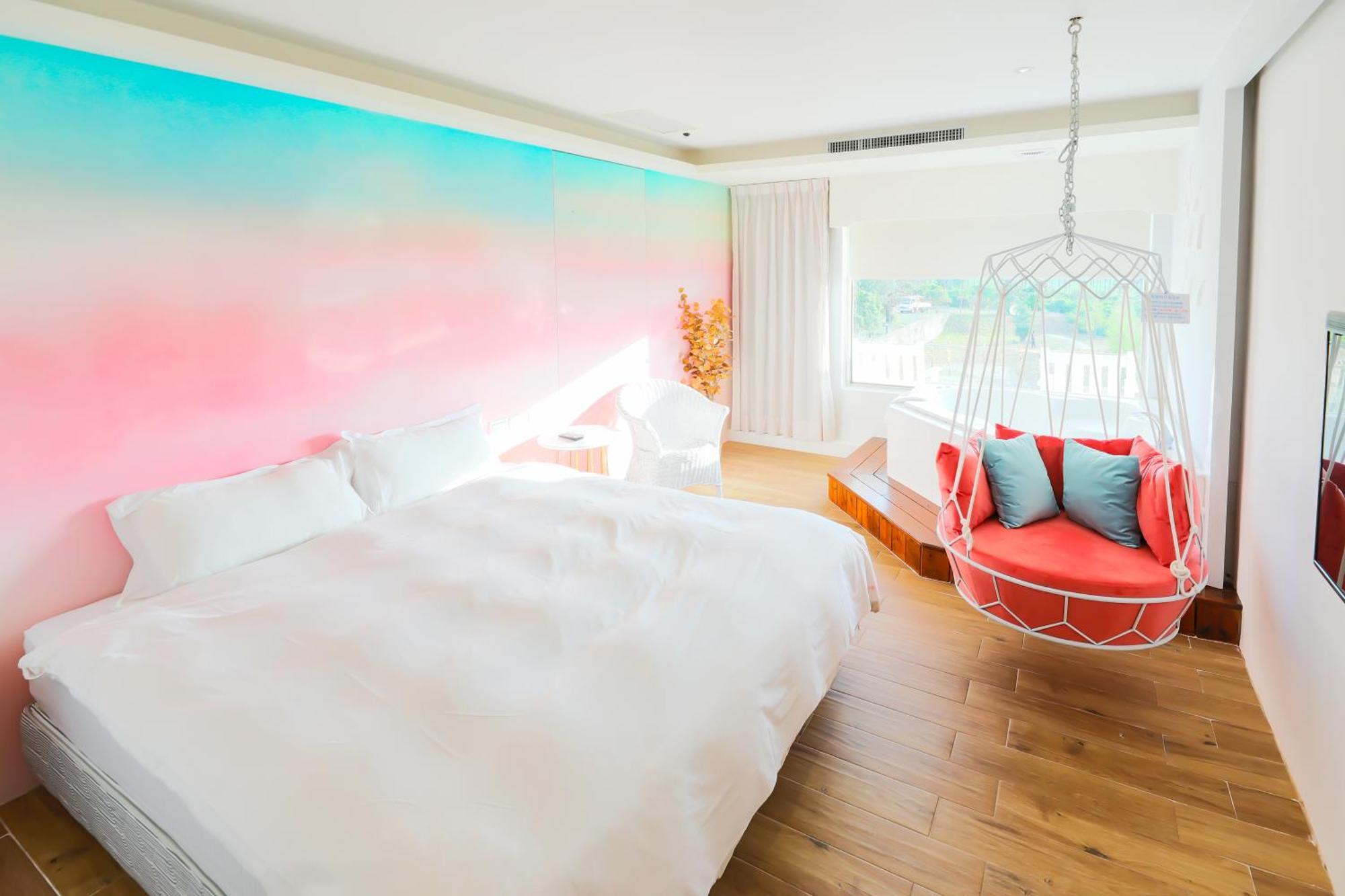 Lovestar Lakeside Hotel - Stars Building Nanwan Kamer foto