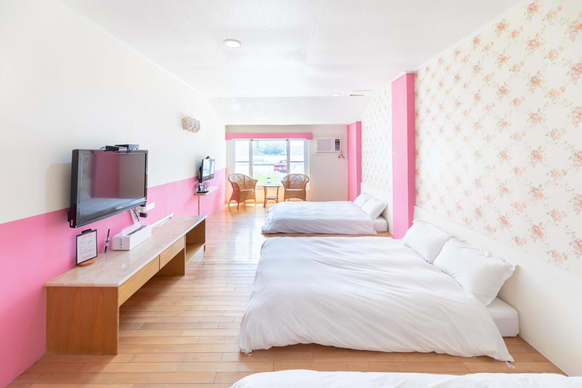 Lovestar Lakeside Hotel - Stars Building Nanwan Kamer foto