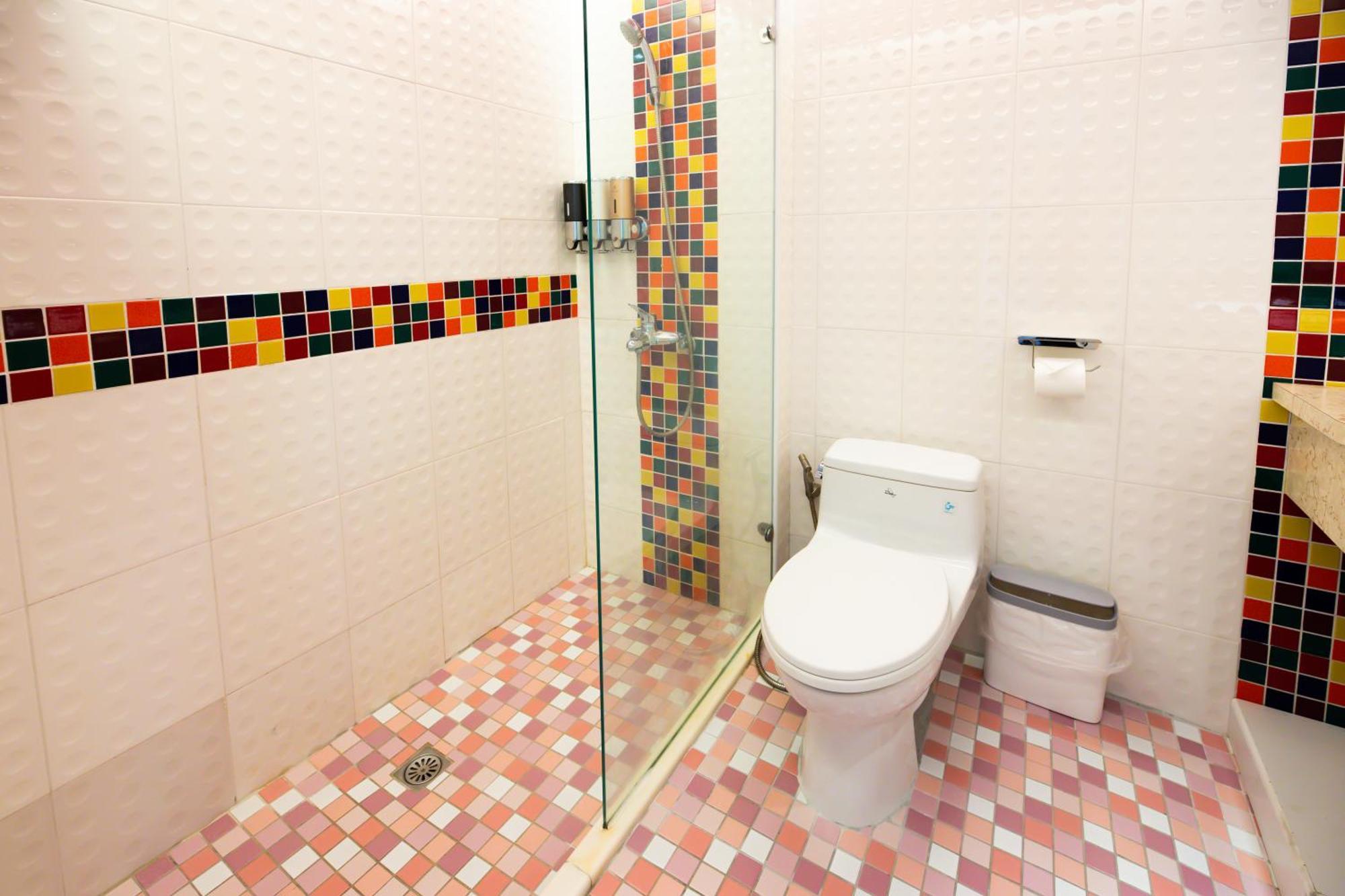 Lovestar Lakeside Hotel - Stars Building Nanwan Kamer foto