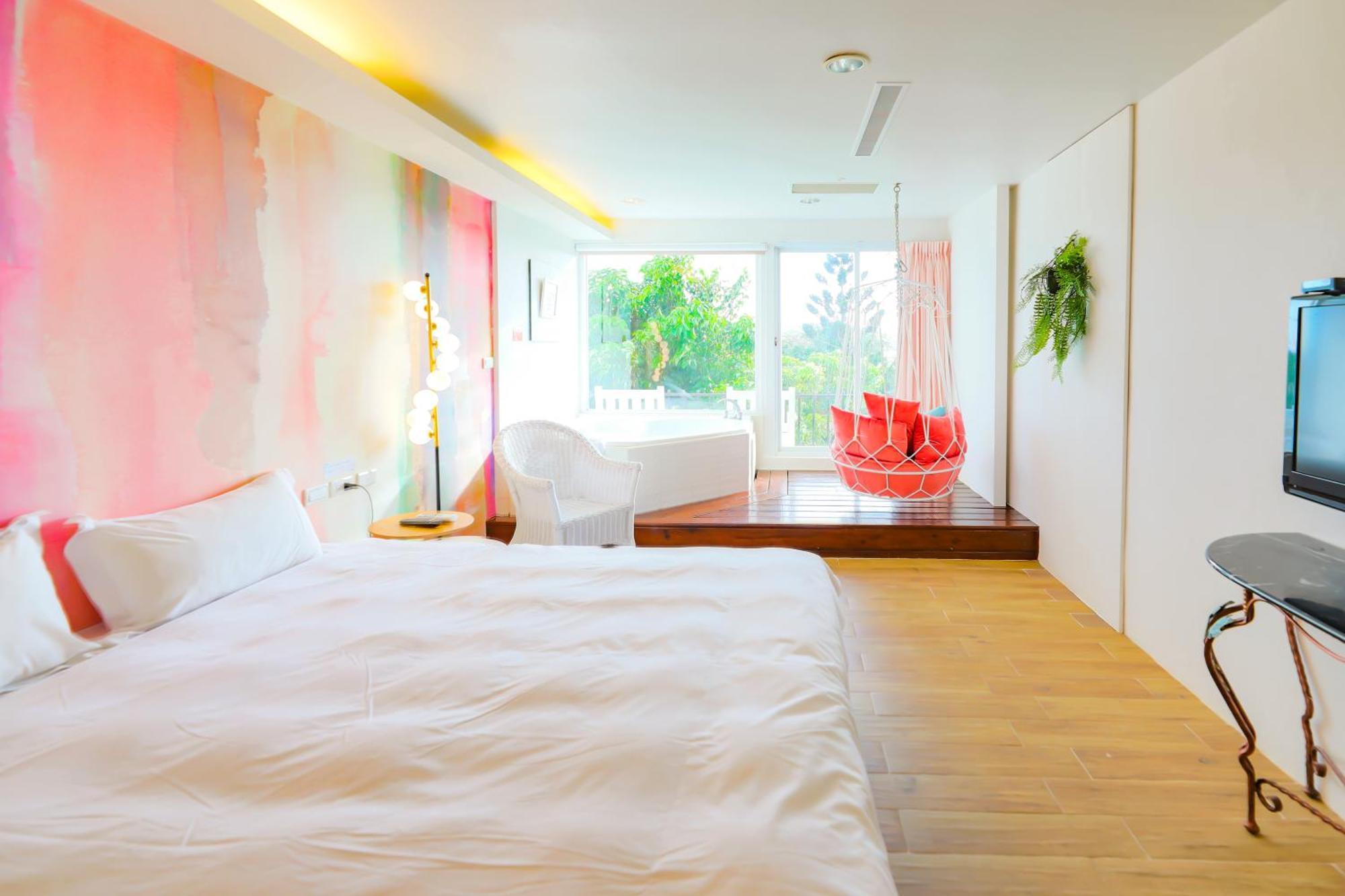Lovestar Lakeside Hotel - Stars Building Nanwan Kamer foto
